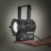 Showtec Performer Fresnel Mini Battery - Compacte 30 W Warm Witte batterij aangedreven theater LED Fresnel - 33055